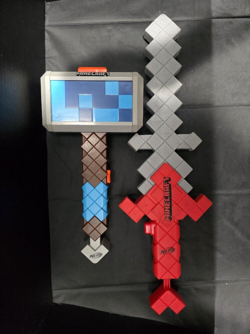 Nerf Minecraft Stormlander Dart-Blasting Hammer & Heartstealer Sword LOT of 2